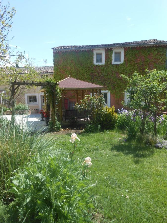 Les Passiflores Roussillon en Isere Екстериор снимка