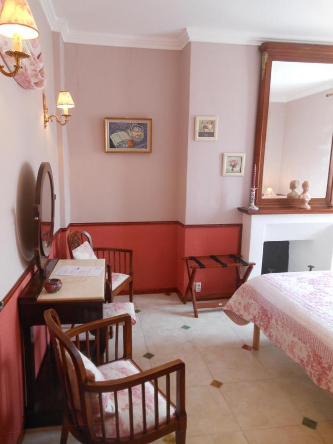 Les Passiflores Roussillon en Isere Екстериор снимка